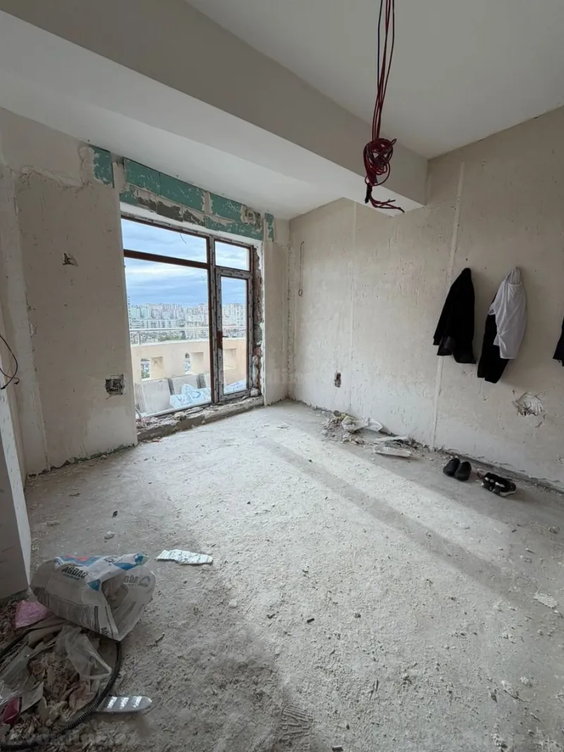 Satılır 3 otaqlı Mənzil Yeni tikili 125 m² İnşaatçılar m. - şəkil 6