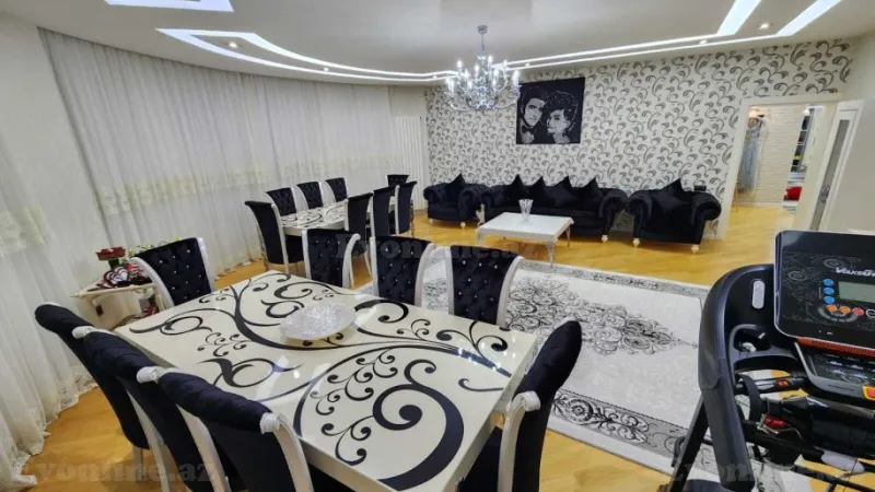 Satılır 4 otaqlı Mənzil Yeni tikili 226 m² Xətai m. - şəkil 2