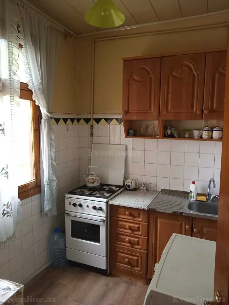 Kirayə verilir 2 otaqlı Mənzil Köhnə tikili 50 m² 2-ci mikrorayon - şəkil 7