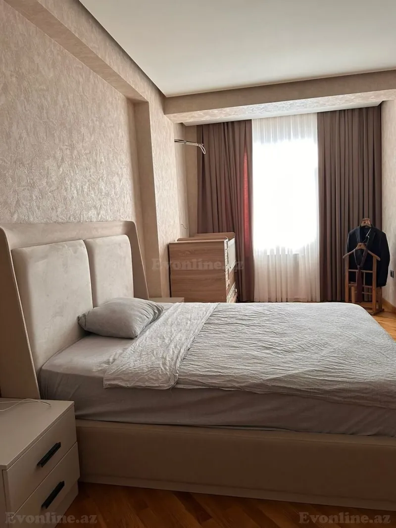 Satılır 2 otaqlı Mənzil Yeni tikili 90 m² Qara Qarayev m. - şəkil 8