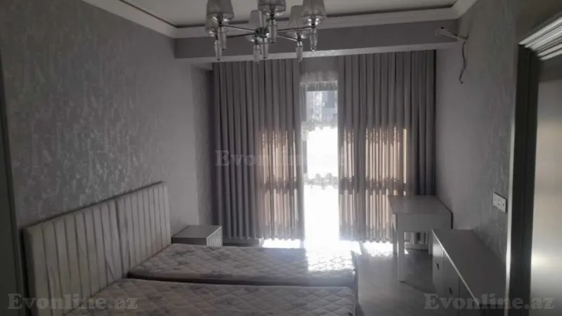 Kirayə verilir 3 otaqlı Mənzil Yeni tikili 130 m² Xətai m. - şəkil 8