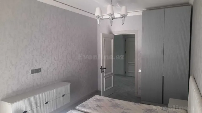 Kirayə verilir 3 otaqlı Mənzil Yeni tikili 130 m² Xətai m. - şəkil 9