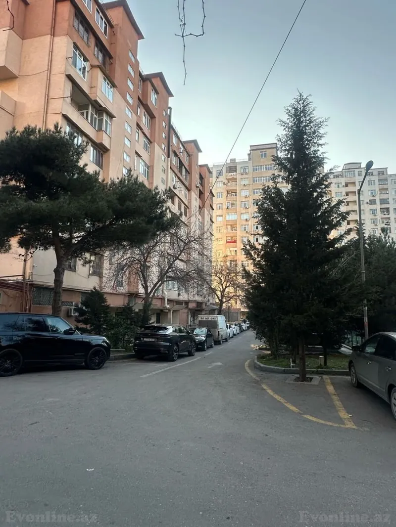 Satılır 4 otaqlı Mənzil Köhnə tikili 110 m² Əhmədli - şəkil 15