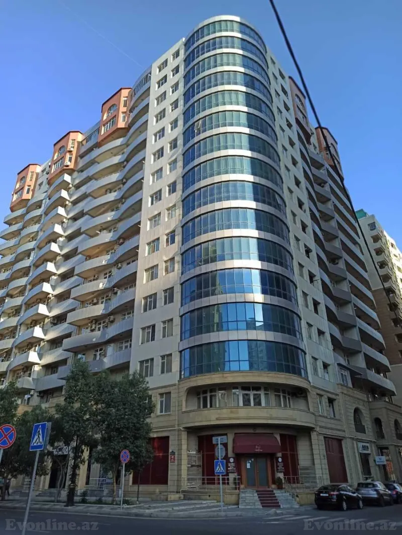 2 otaqlı Mənzil 85 m² Xətai m. Kirayə verilir