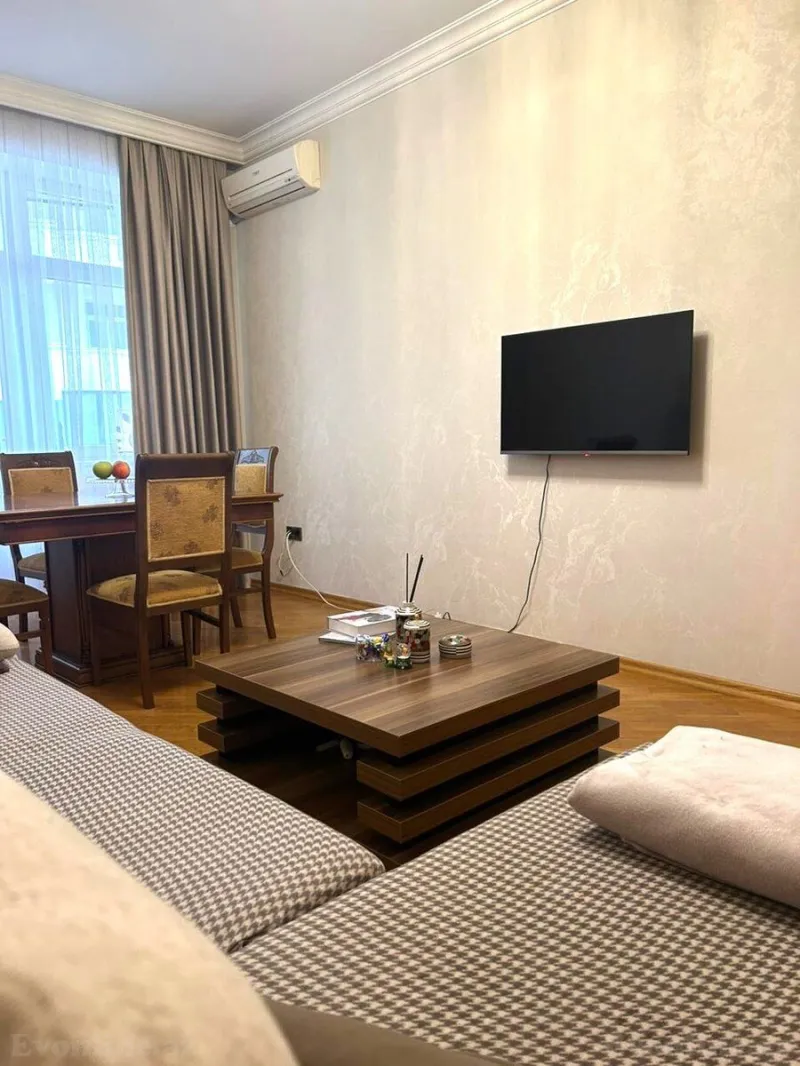 Kirayə verilir 2 otaqlı Mənzil Yeni tikili 85 m² Xətai m. - şəkil 2