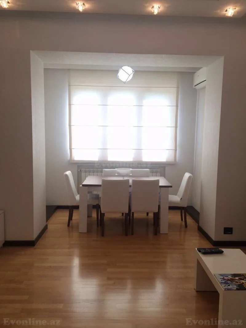 Kirayə verilir 3 otaqlı Mənzil Köhnə tikili 100 m² Sahil m. - şəkil 4