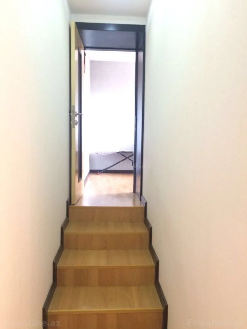 Kirayə verilir 3 otaqlı Mənzil Köhnə tikili 100 m² Sahil m. - şəkil 11