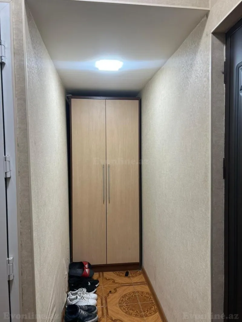 Satılır 2 otaqlı Mənzil Köhnə tikili 65 m² Gənclik m. - şəkil 9