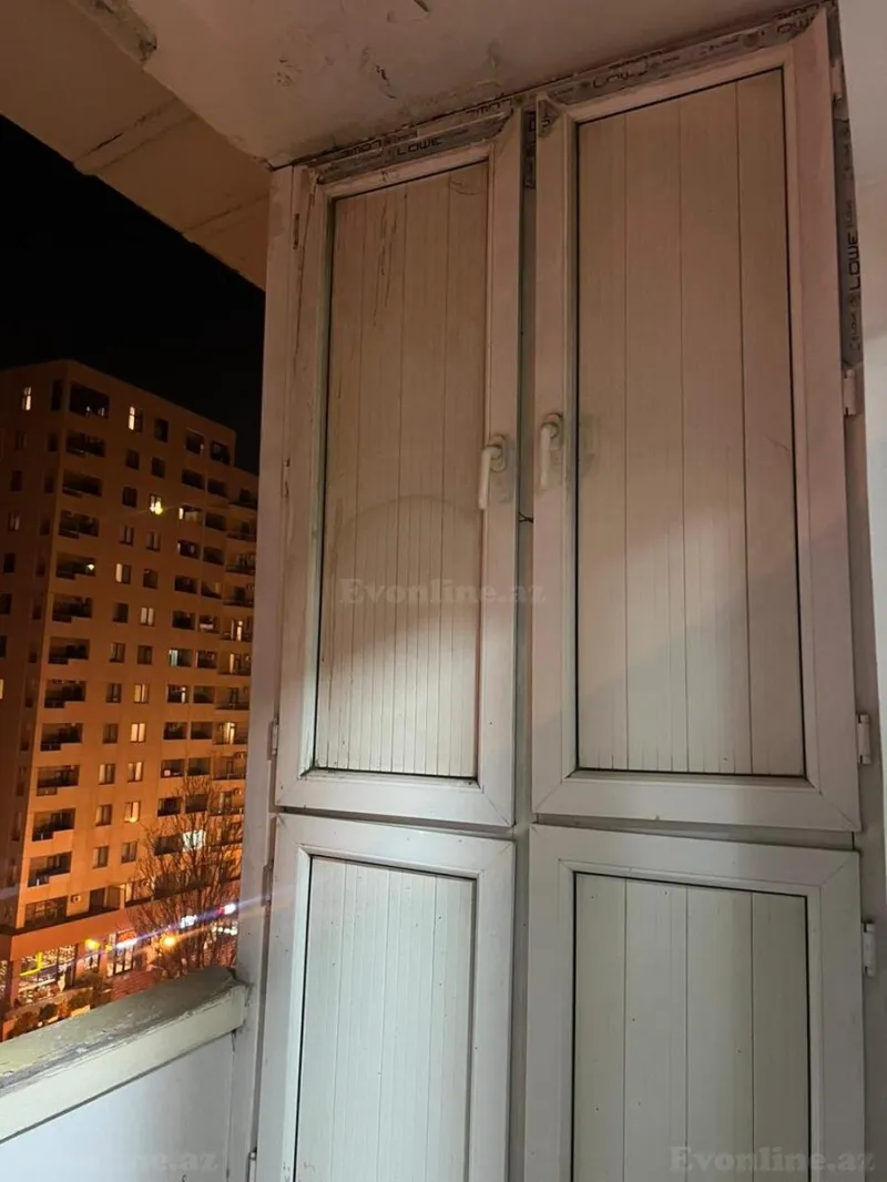 Satılır 2 otaqlı Mənzil Köhnə tikili 65 m² Gənclik m. - şəkil 10