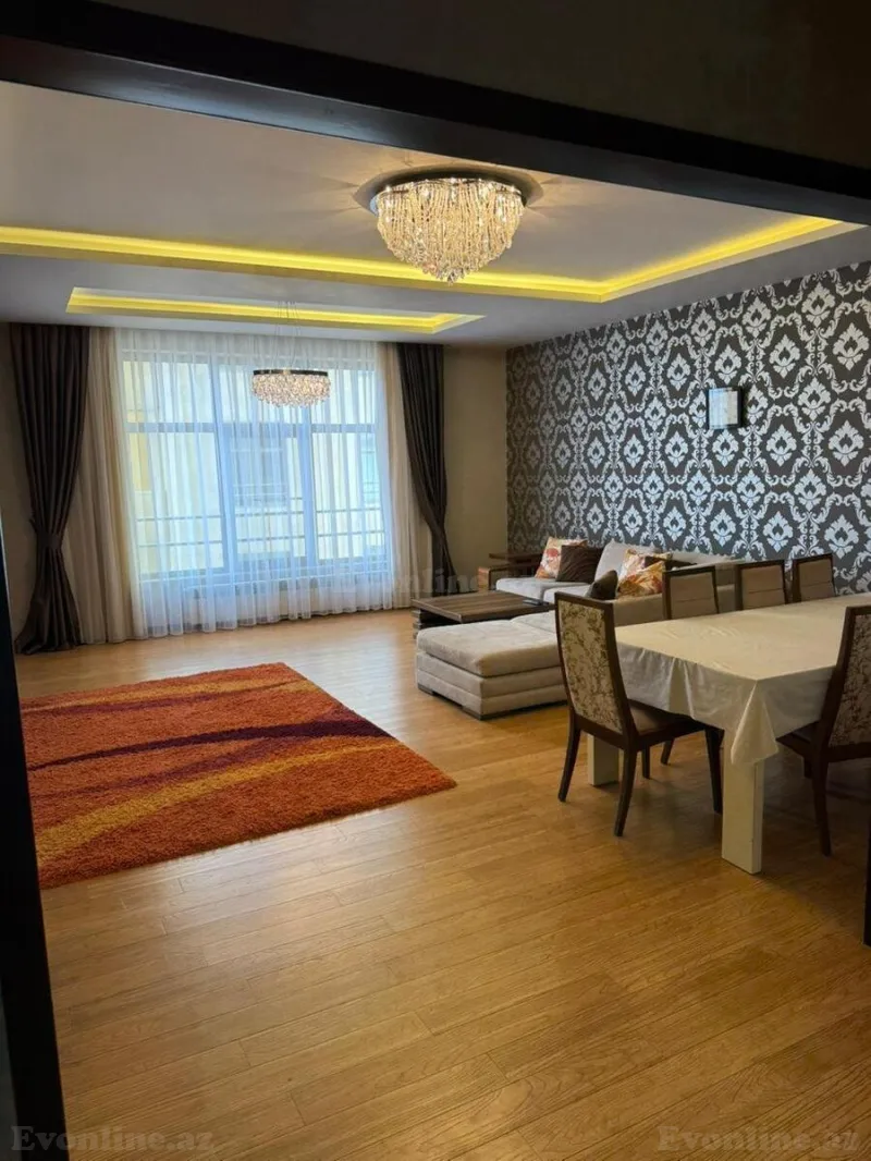 3 otaqlı Mənzil 160 m² Nizami m. Kirayə verilir