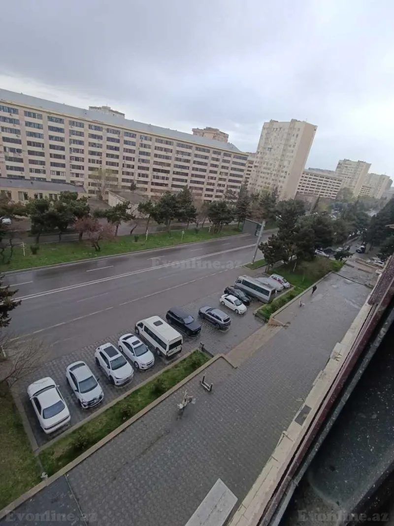 Satılır 5 otaqlı Mənzil Köhnə tikili 120 m² Azadlıq prospekti m. - şəkil 13
