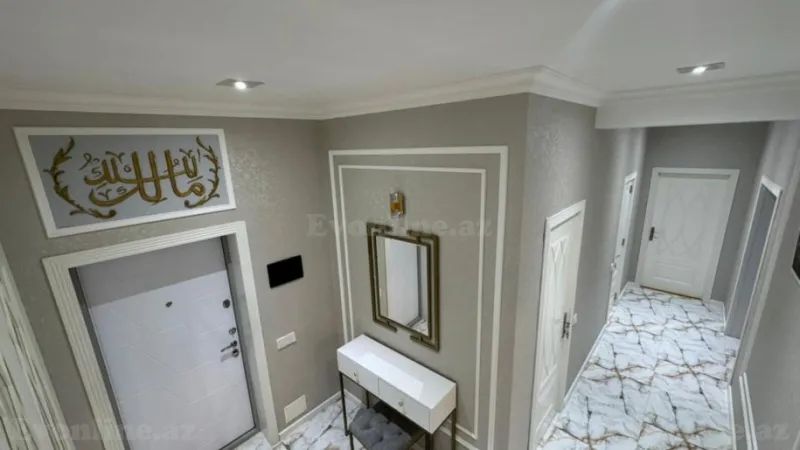 Satılır 4 otaqlı Mənzil Yeni tikili 135 m² 8-ci mikrorayon - şəkil 9