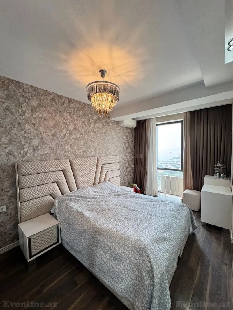 Satılır 3 otaqlı Mənzil Yeni tikili 146 m² Xətai r. - şəkil 13