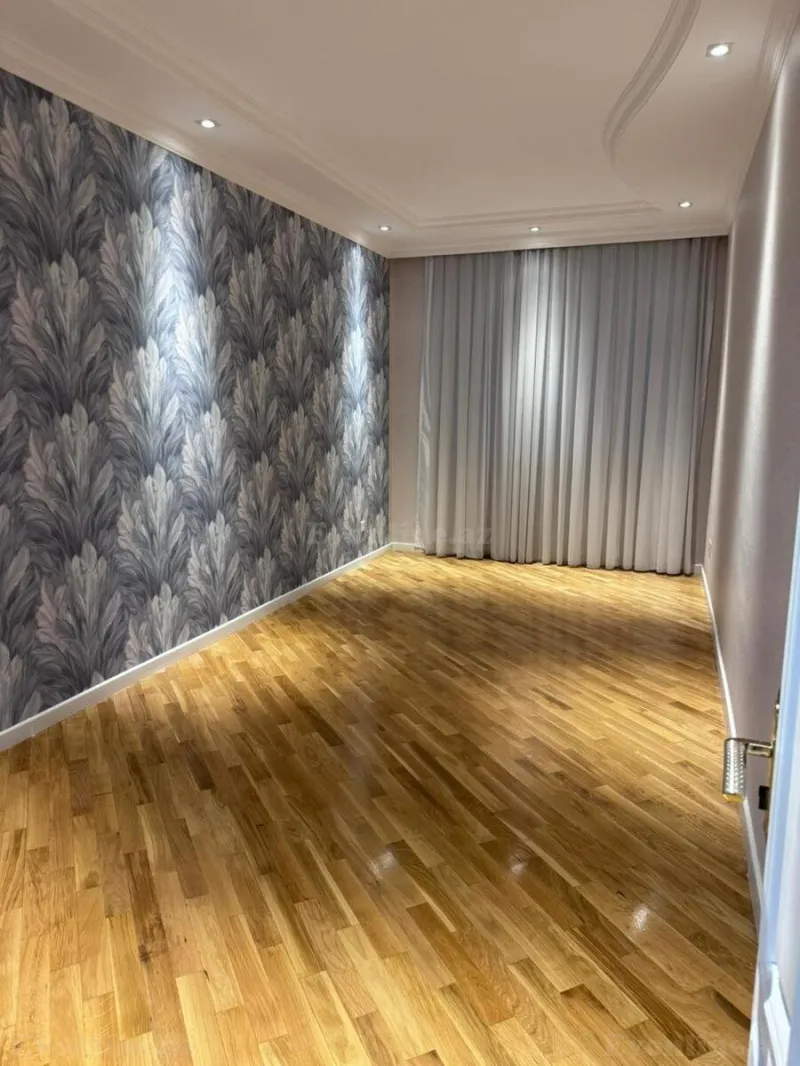 Satılır 4 otaqlı Mənzil Yeni tikili 160 m² İnşaatçılar m. - şəkil 7