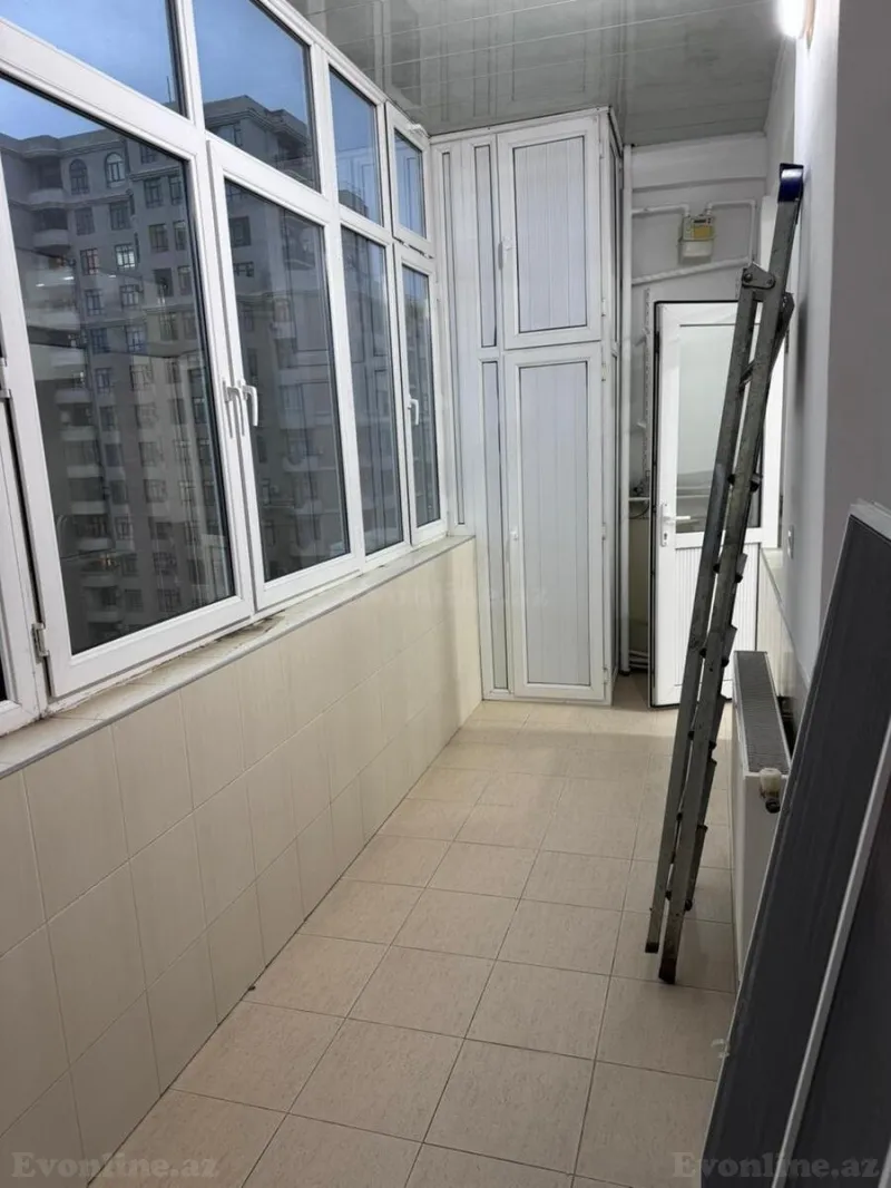 Satılır 4 otaqlı Mənzil Yeni tikili 160 m² İnşaatçılar m. - şəkil 18