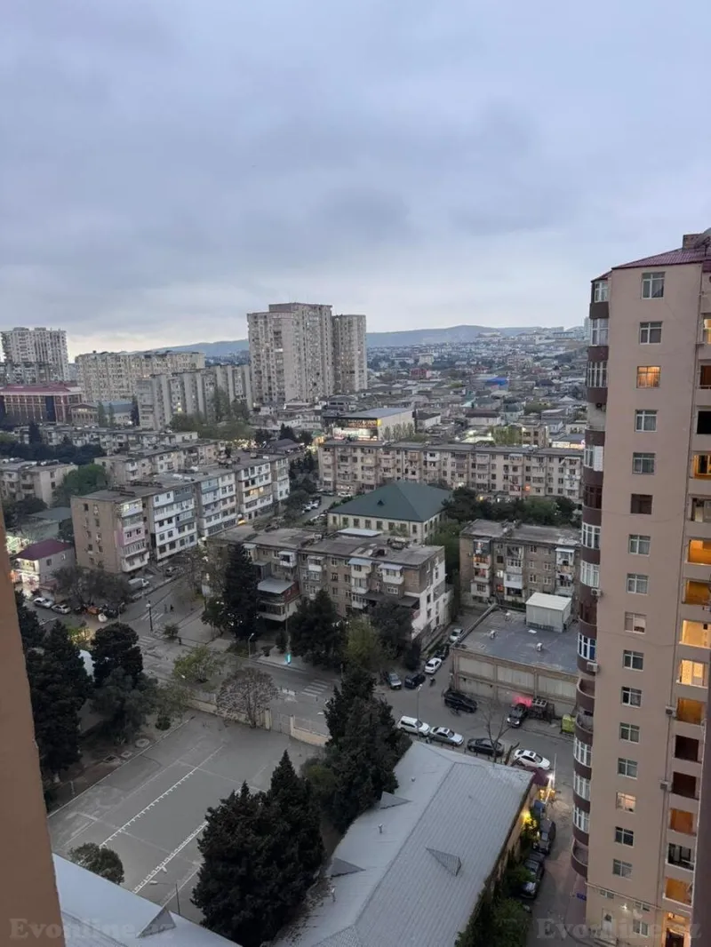 Satılır 4 otaqlı Mənzil Yeni tikili 160 m² İnşaatçılar m. - şəkil 21