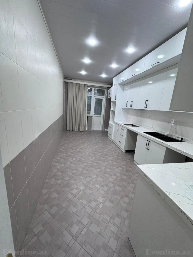 Satılır 4 otaqlı Mənzil Yeni tikili 160 m² İnşaatçılar m. - şəkil 22