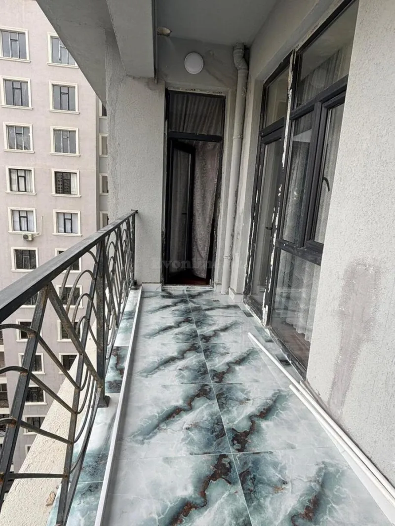 Satılır 3 otaqlı Mənzil Yeni tikili 80 m² 28 May m. - şəkil 2