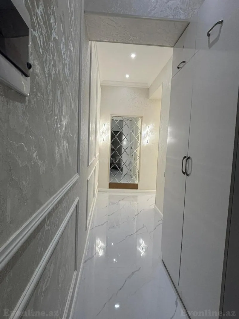Satılır 3 otaqlı Mənzil Yeni tikili 80 m² 28 May m. - şəkil 11