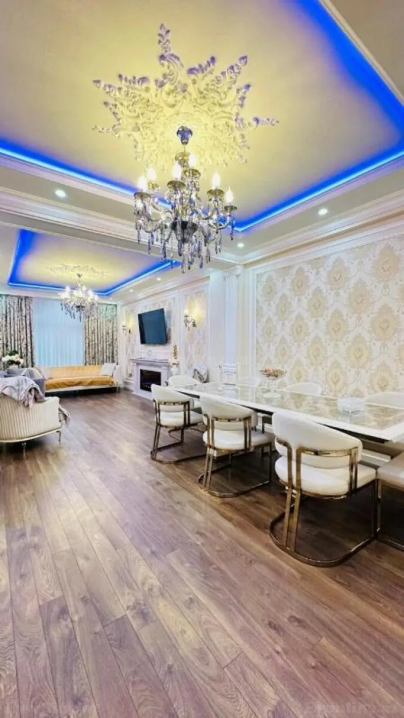 3 otaqlı Mənzil 165 m² Nəriman Nərimanov m. Satılır