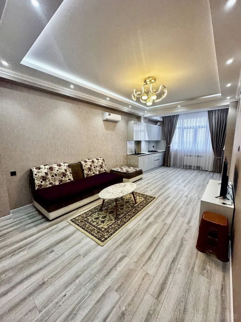 Kirayə verilir 2 otaqlı Mənzil Yeni tikili 66 m² Neftçilər m. - şəkil 2