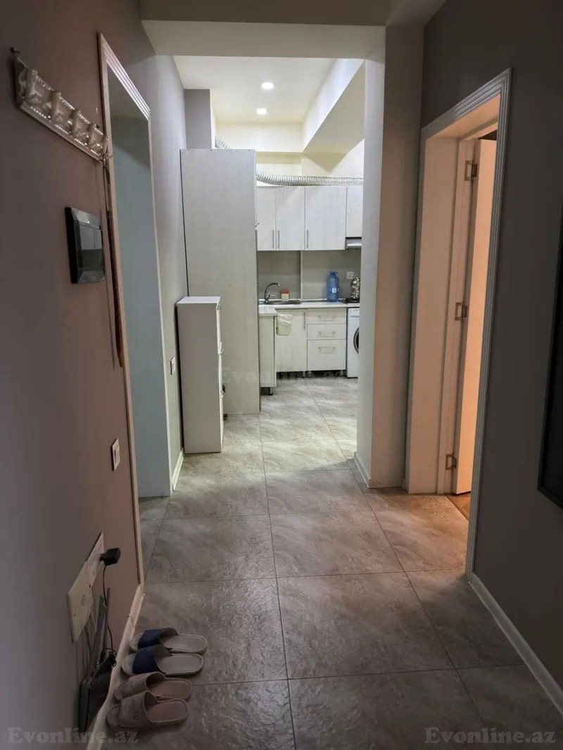 Kirayə verilir 3 otaqlı Mənzil Yeni tikili 80 m² İnşaatçılar m. - şəkil 7