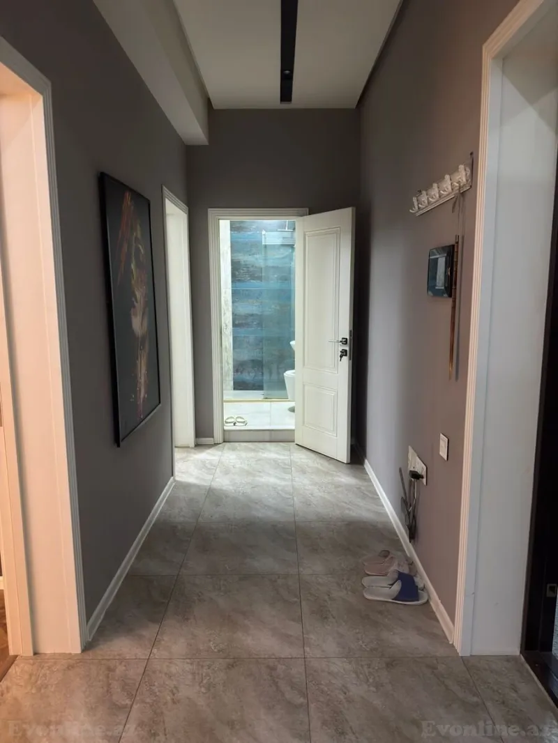 Kirayə verilir 3 otaqlı Mənzil Yeni tikili 80 m² İnşaatçılar m. - şəkil 9