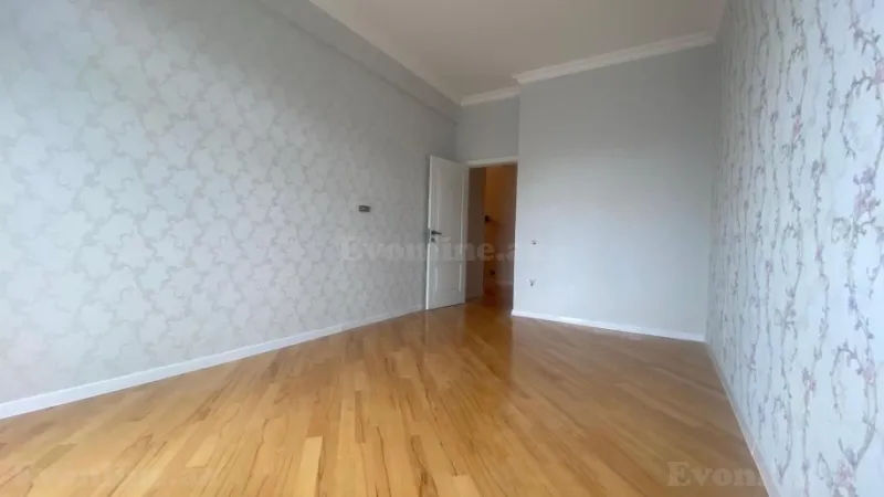Satılır 3 otaqlı Mənzil Yeni tikili 84 m² Qara Qarayev m. - şəkil 4