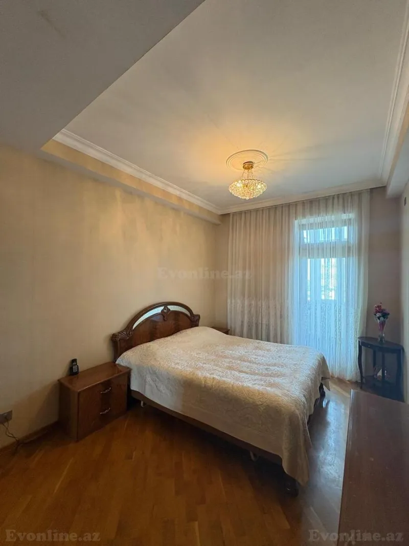 Satılır 2 otaqlı Mənzil Yeni tikili 65 m² Neftçilər m. - şəkil 5