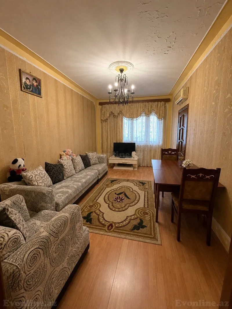 Satılır 3 otaqlı Mənzil Köhnə tikili 60 m² Nəsimi m.
