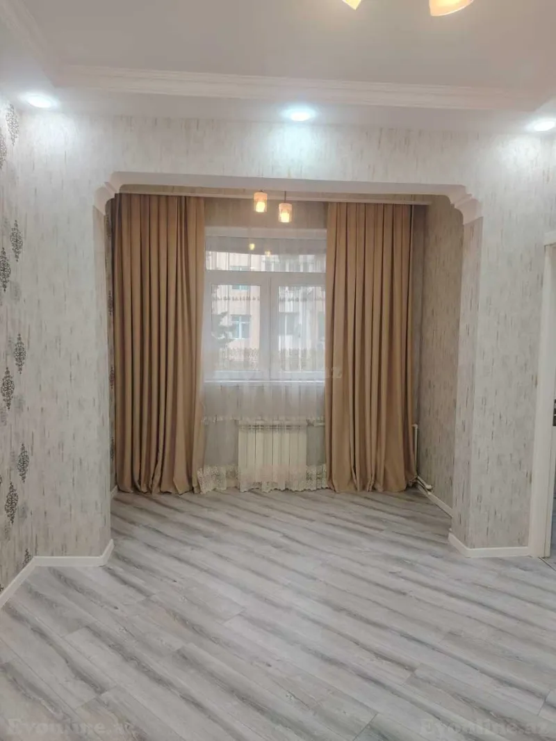 2 otaqlı Mənzil 55 m² 5-ci mikrorayon Satılır