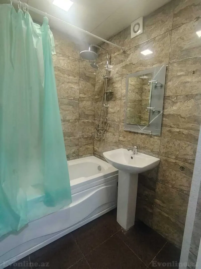 Satılır 2 otaqlı Mənzil Köhnə tikili 55 m² 5-ci mikrorayon - şəkil 13