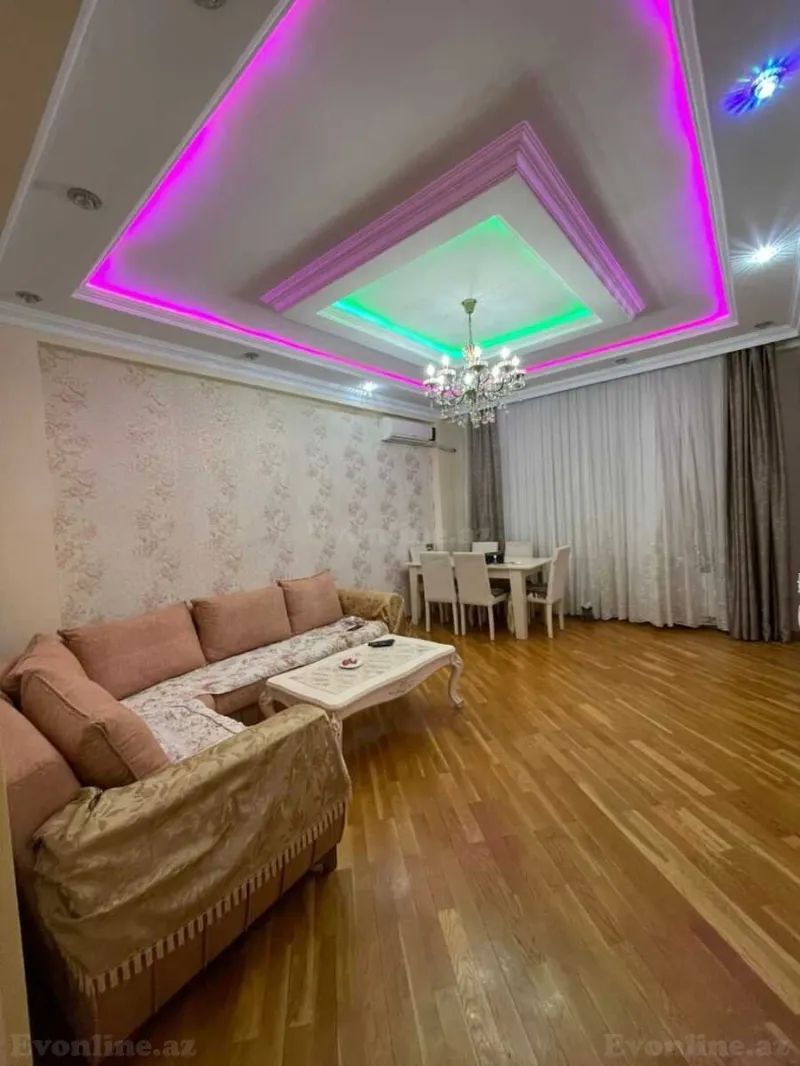 Kirayə verilir 2 otaqlı Mənzil Yeni tikili 65 m² Xətai m.