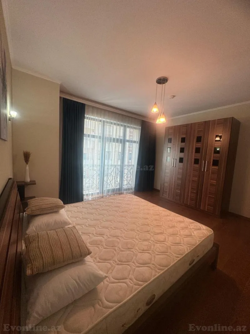 Kirayə verilir 3 otaqlı Mənzil Yeni tikili 107 m² 28 May m. - şəkil 8