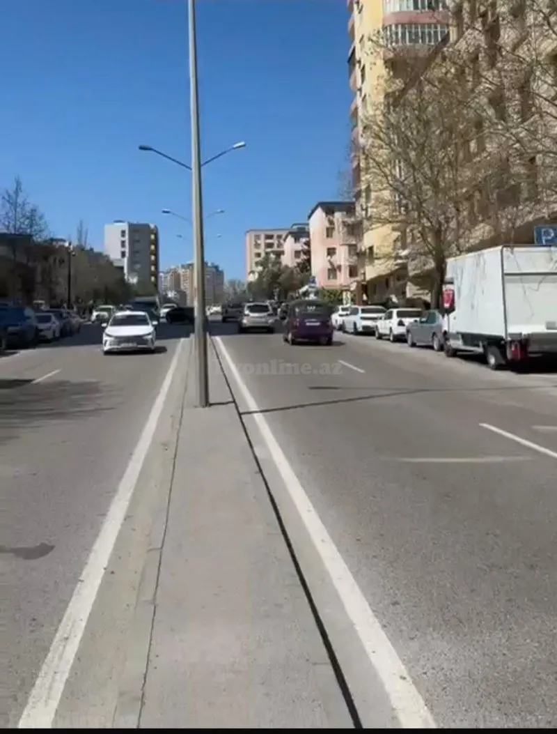 Satılır 4 otaqlı Mənzil Köhnə tikili 200 m² 3-cü mikrorayon - şəkil 5