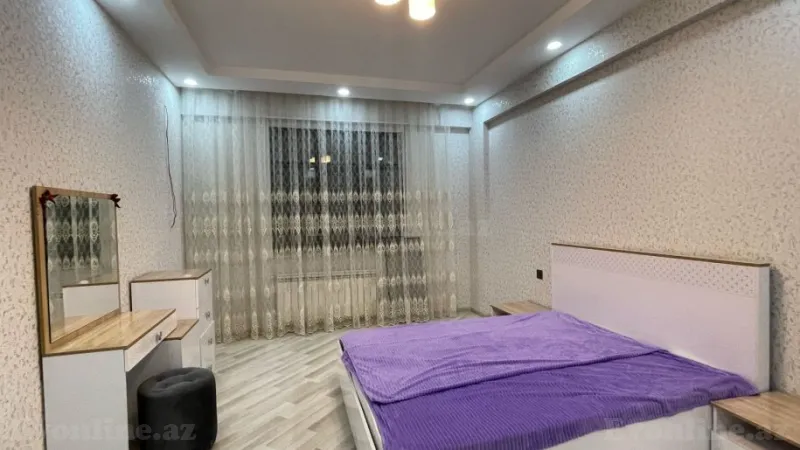 Kirayə verilir 2 otaqlı Mənzil Yeni tikili 122 m² 8 Noyabr m. - şəkil 2