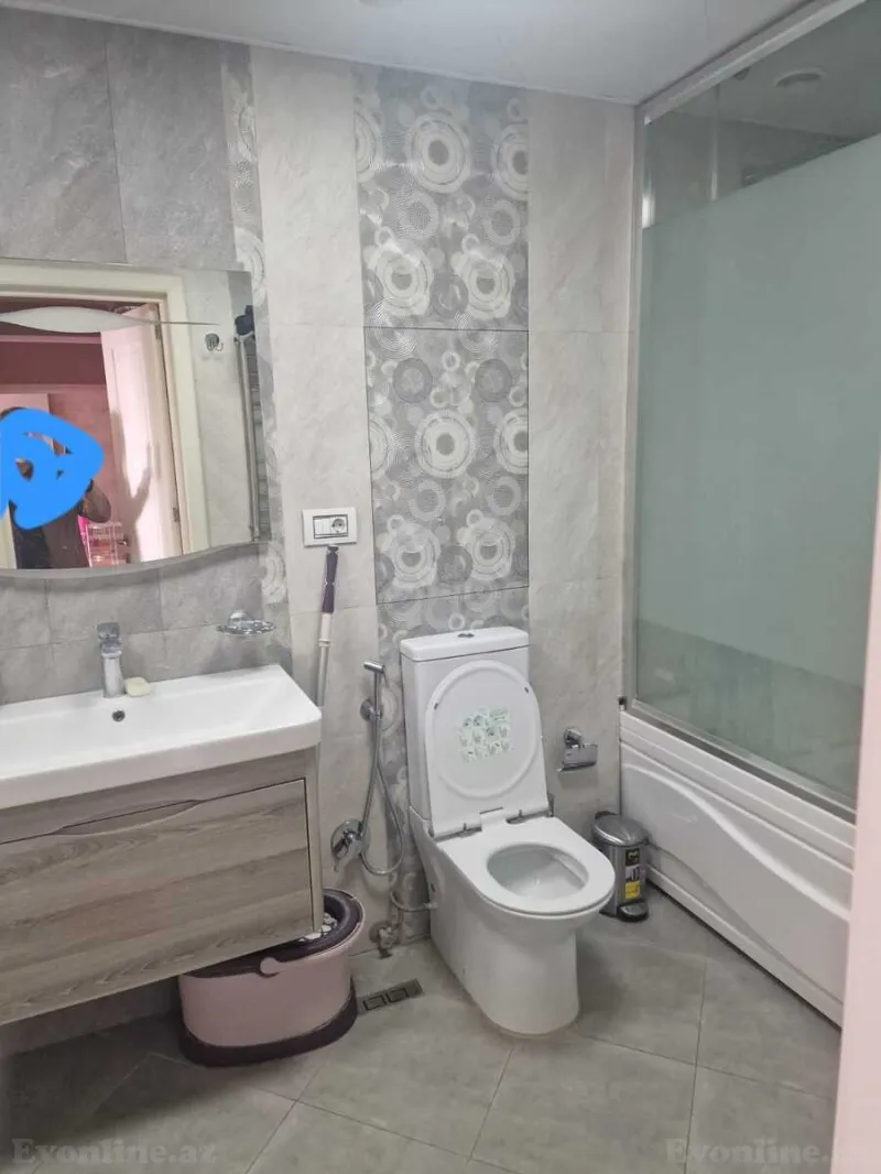 Kirayə verilir 3 otaqlı Mənzil Yeni tikili 135 m² İnşaatçılar m. - şəkil 19