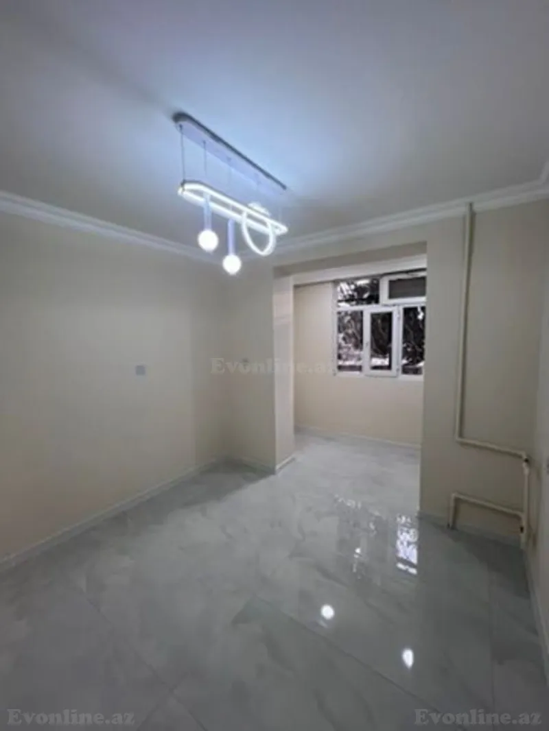 4 otaqlı Mənzil 110 m² Xalqlar Dostluğu m. Satılır