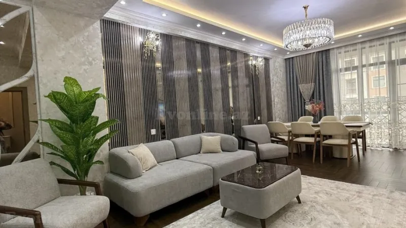 3 otaqlı Mənzil 127 m² Qara Qarayev m. Satılır