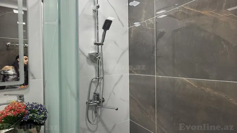 Satılır 3 otaqlı Mənzil Yeni tikili 127 m² Qara Qarayev m. - şəkil 28