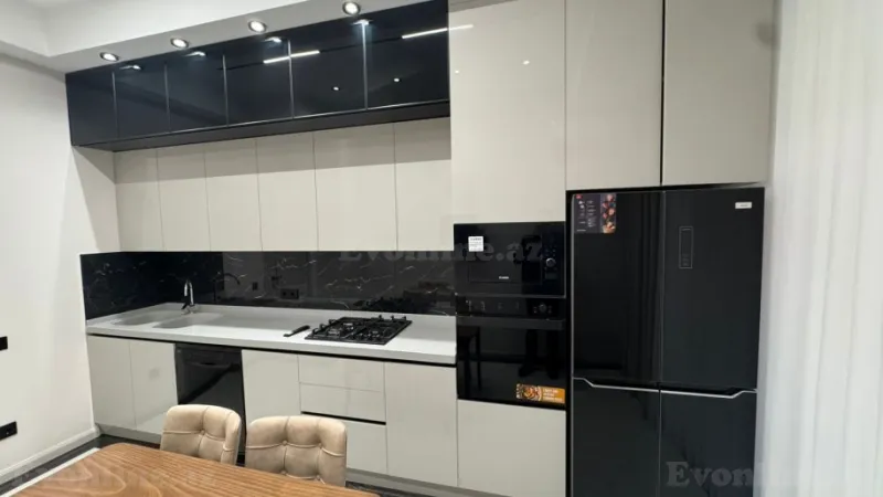 Kirayə verilir 3 otaqlı Mənzil Yeni tikili 130 m² 28 May m. - şəkil 13
