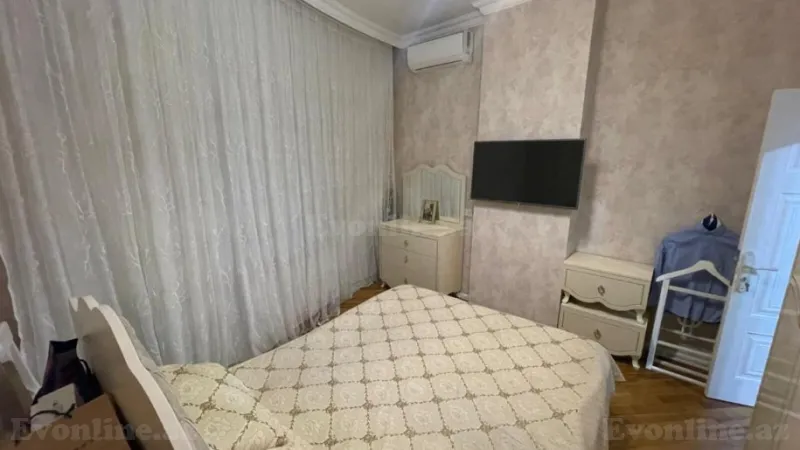 Satılır 3 otaqlı Mənzil Yeni tikili 75 m² Elmlər Akademiyası m. - şəkil 4