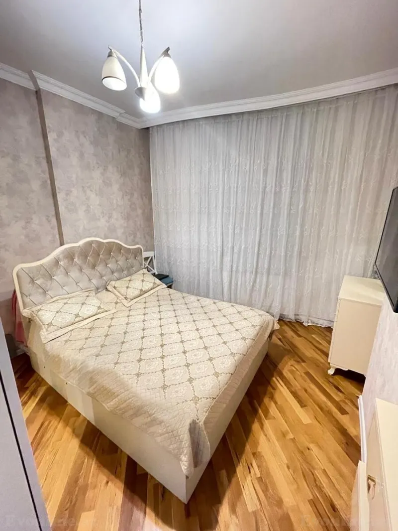 Satılır 3 otaqlı Mənzil Yeni tikili 75 m² Elmlər Akademiyası m. - şəkil 6
