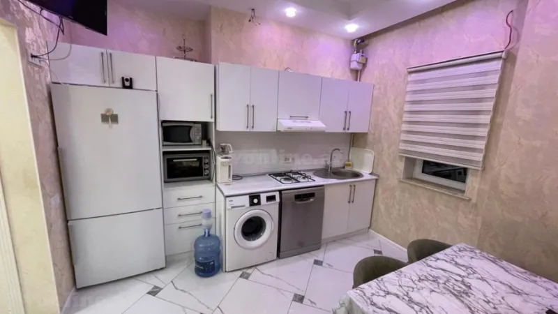 Satılır 3 otaqlı Mənzil Yeni tikili 75 m² Elmlər Akademiyası m. - şəkil 9