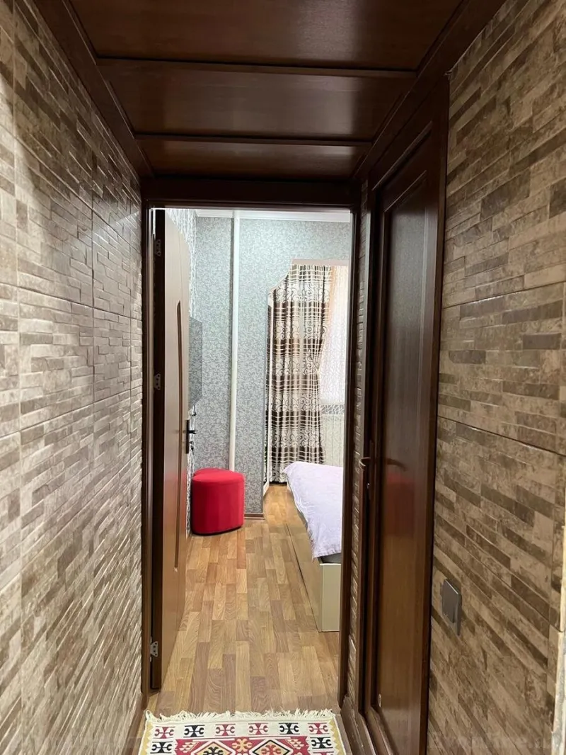 Satılır 2 otaqlı Mənzil Köhnə tikili 50 m² 7-ci mikrorayon - şəkil 6
