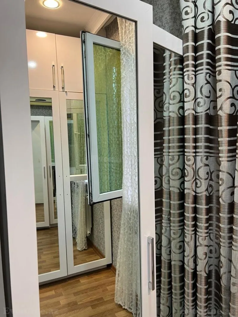 Satılır 2 otaqlı Mənzil Köhnə tikili 50 m² 7-ci mikrorayon - şəkil 13