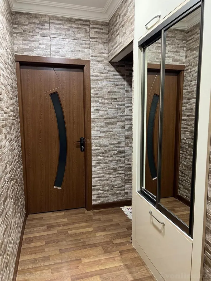 Satılır 2 otaqlı Mənzil Köhnə tikili 50 m² 7-ci mikrorayon - şəkil 14