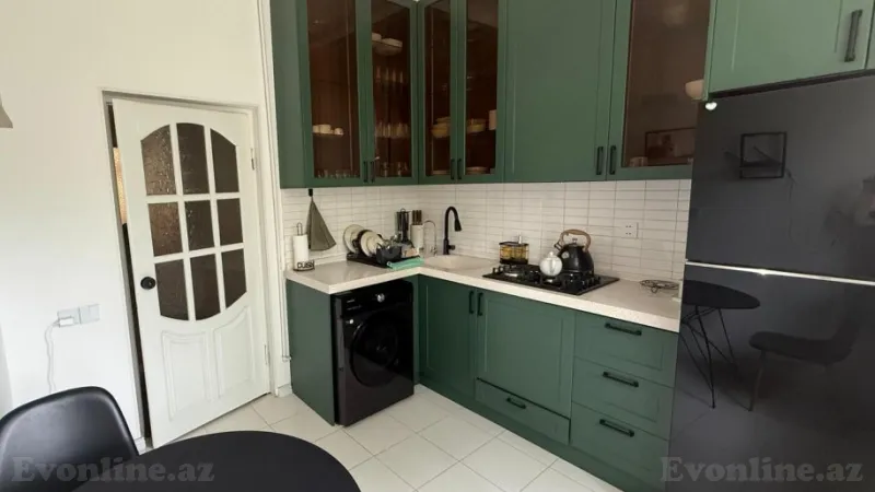 Satılır 3 otaqlı Mənzil Köhnə tikili 70 m² Nəsimi r. - şəkil 4