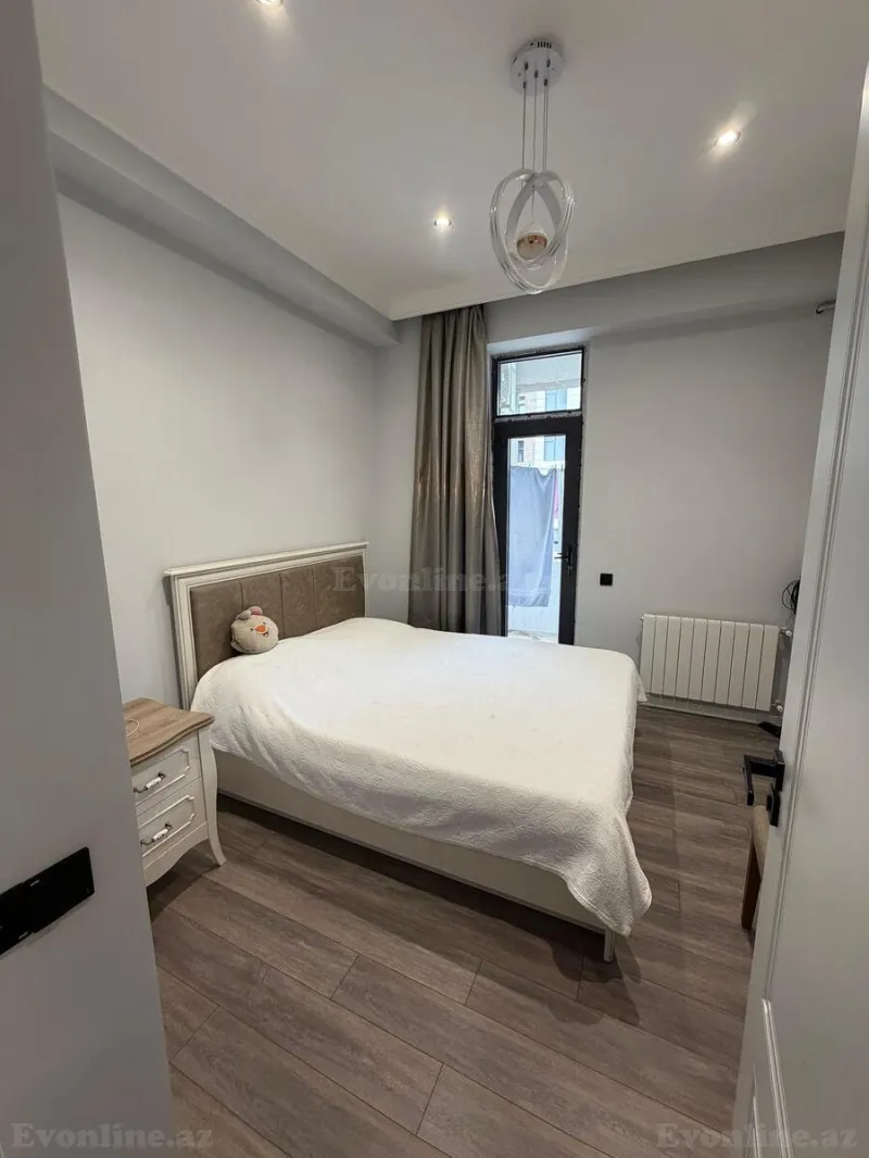 Kirayə verilir 3 otaqlı Mənzil Yeni tikili 79 m² Xətai m. - şəkil 4