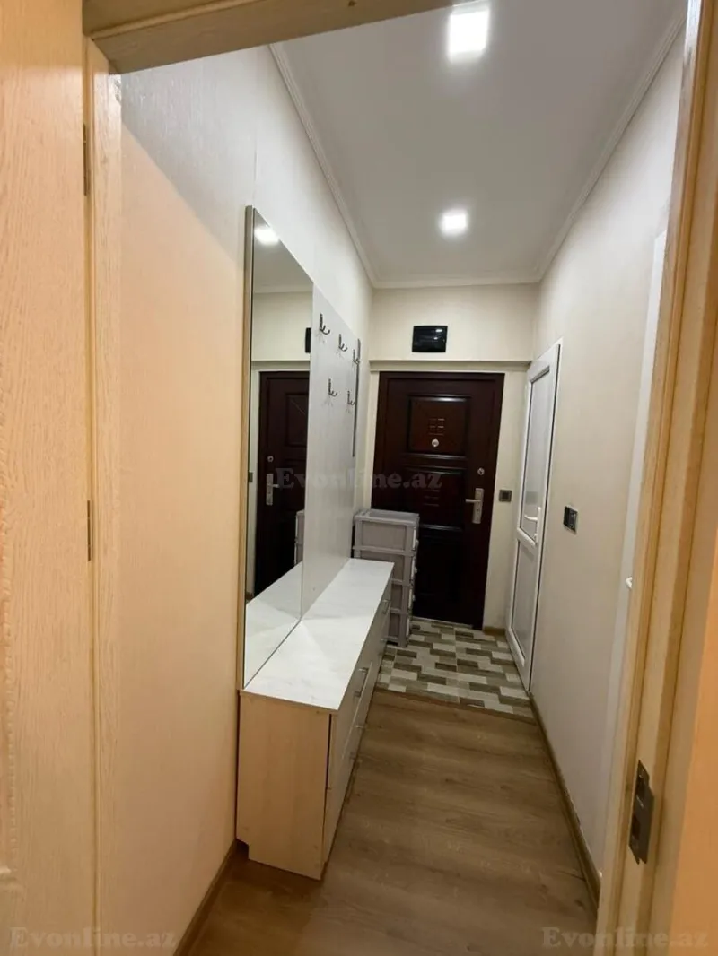 Satılır 2 otaqlı Mənzil Köhnə tikili 55 m² 5-ci mikrorayon - şəkil 4